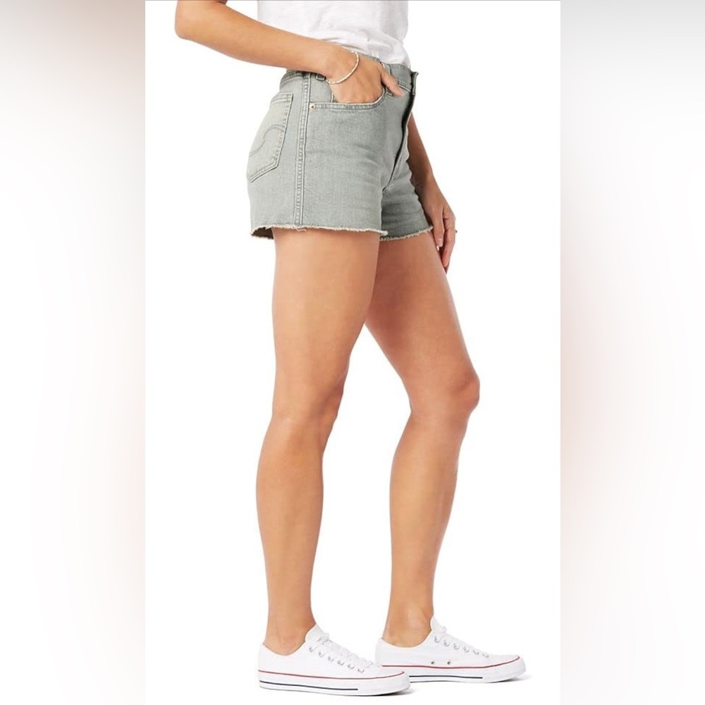 Levi Strauss Signature Gold Women’s Heritage High Rise 3" Shorts Plus Size